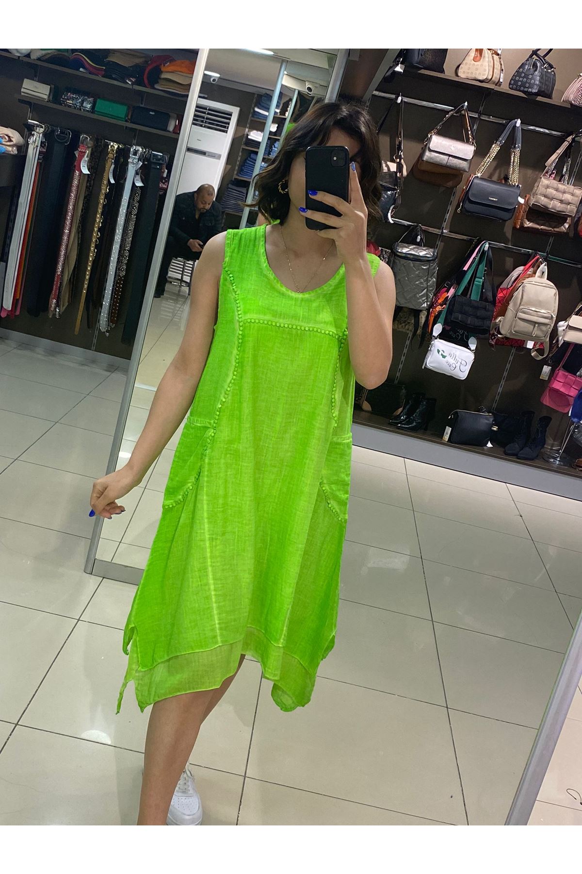 Sıfır Kol İki Cepli Nakış Detaylı Keten Salaş Elbise-neon yeşil