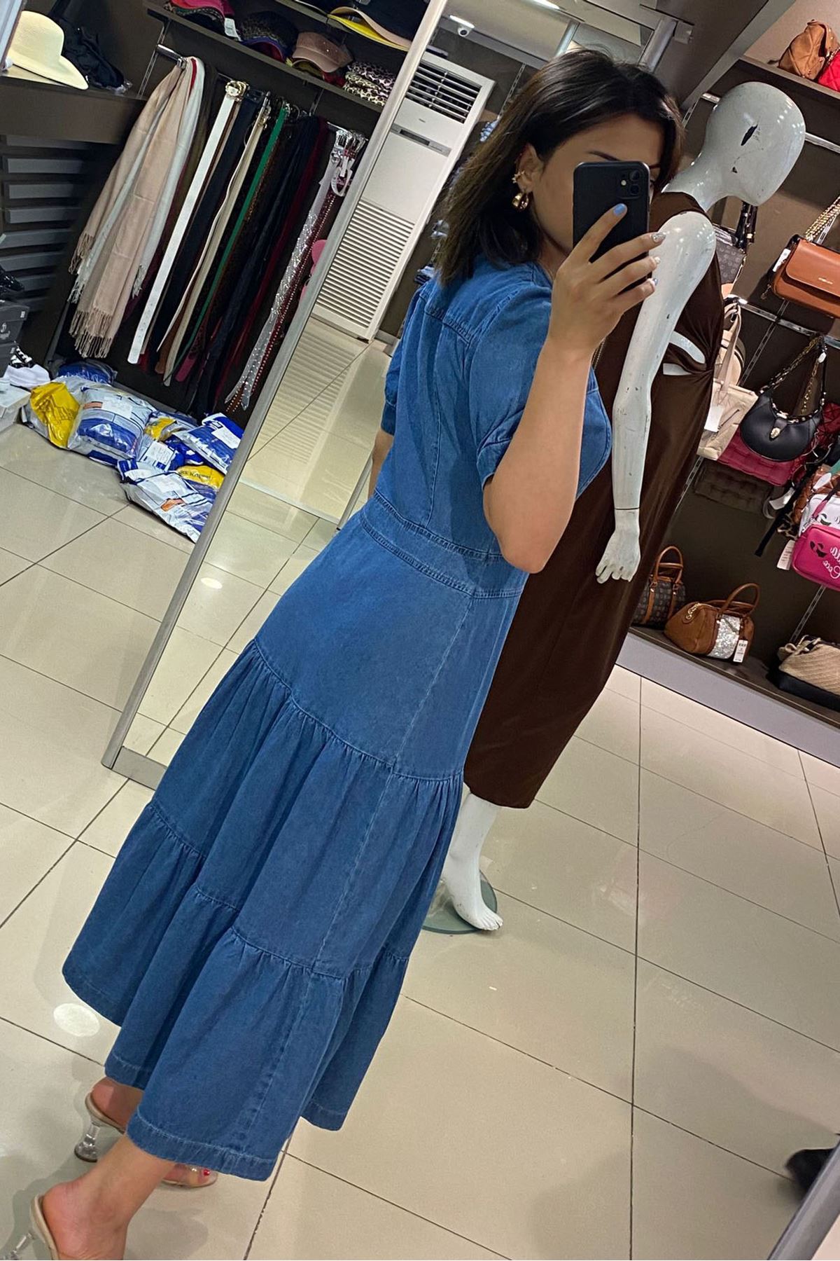 Balon Kol Kare Yaka Ön Düğmeli Volanlı Kot Elbise-Koyu Mavi