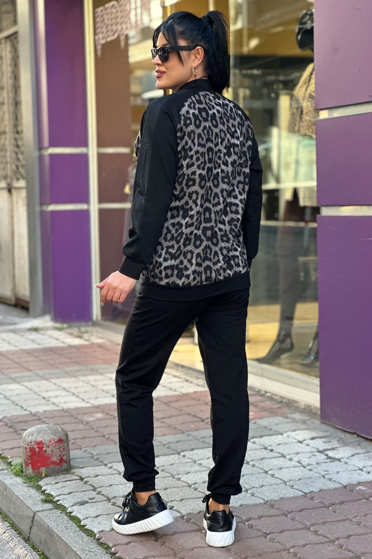 Jakarlı Leopar Desenli İkili Takım-Leopar