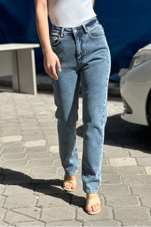 Yüksel Bel Likralı Taşlamalı Mom Jean-Açık Mavi