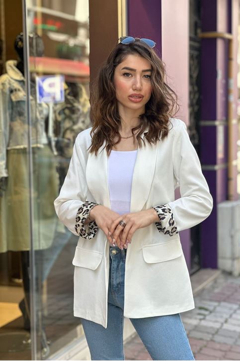 İç Astarı Leopar Blazer Ceket-Beyaz