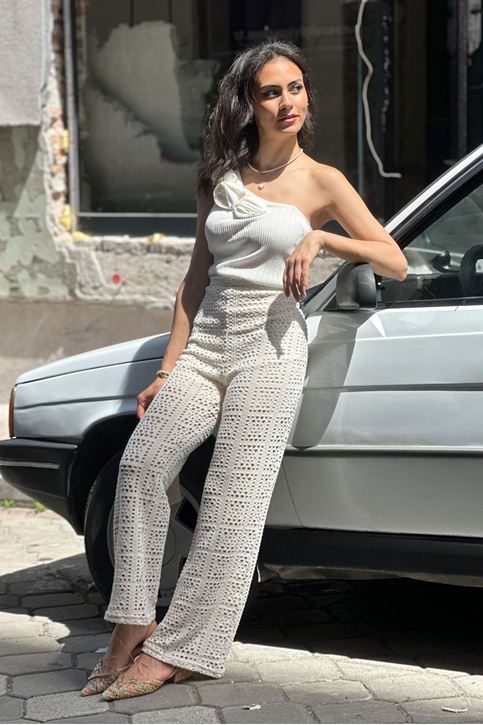 Bel Lastikli İçi Astarlı Güpür Pantolon-Krem