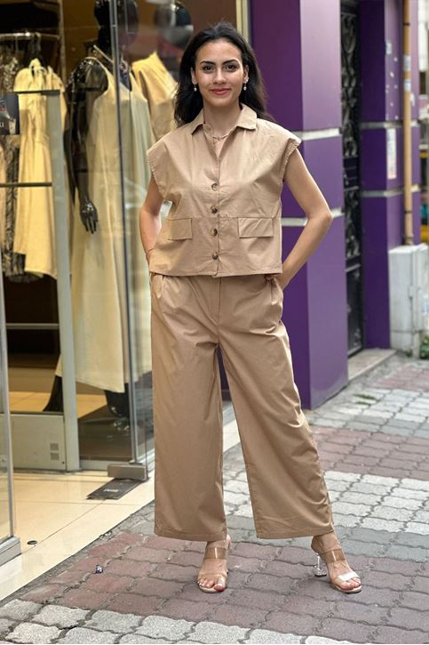 Sahte Cepli Yelekli Bol Paça İkili Keten Takım-Krem