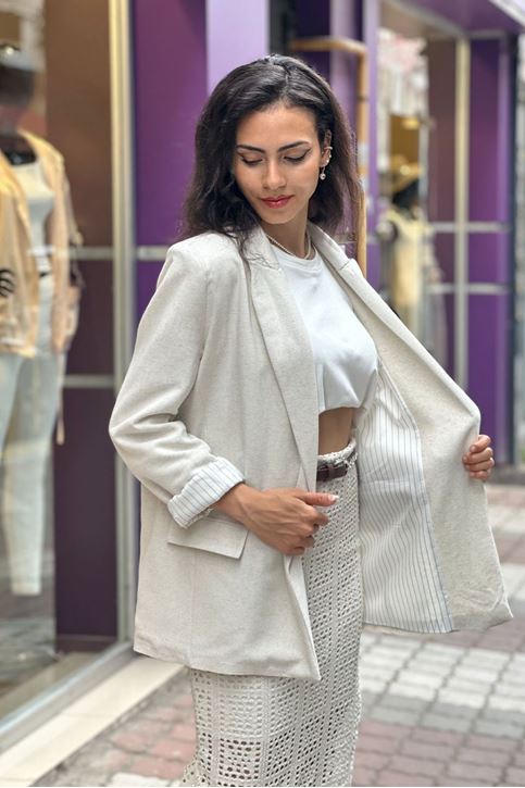 Astarı Çizgili Vatkalı Keten Ceket-Krem