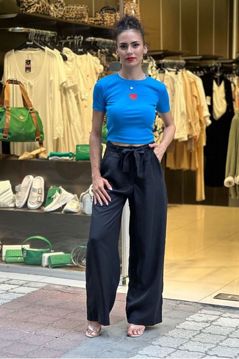 Bel Kuşak Kemerli Tek Düğmeli Tensel Bol Paça Pantolon-Siyah