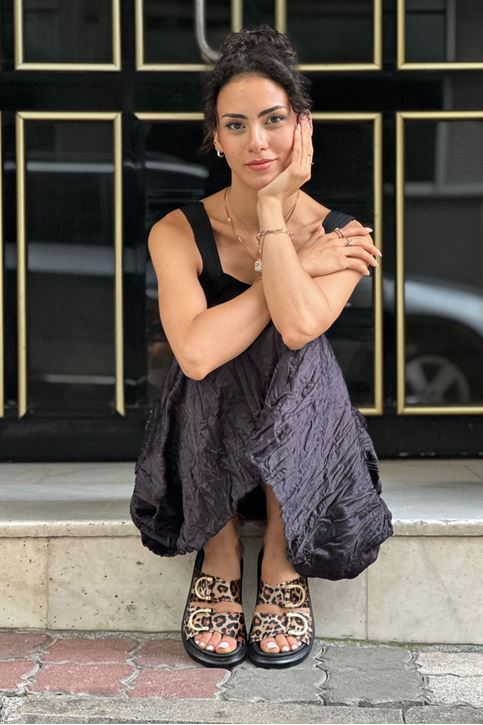 Tokası Lastikli Leopar dokulu Terlik-Leopar