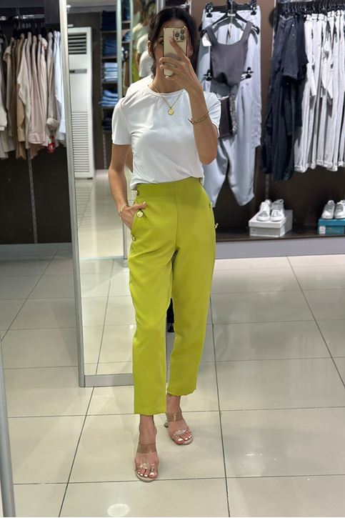 Yan Üç Düğmeli Arkası Lastikli Cepli Kumaş Pantolon-Yağ Yeşili