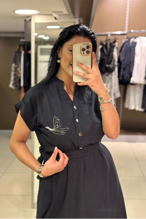 Yaka Çıtçıtlı Boncuk İşlemeli Midi Boy Elbise-Siyah