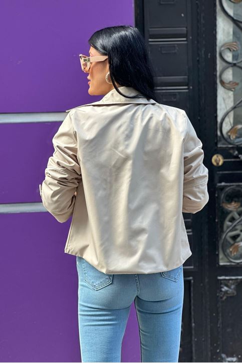 Yaka Düğme Detaylı Cepli Kol Manşet Kısa Ceket-Vizon