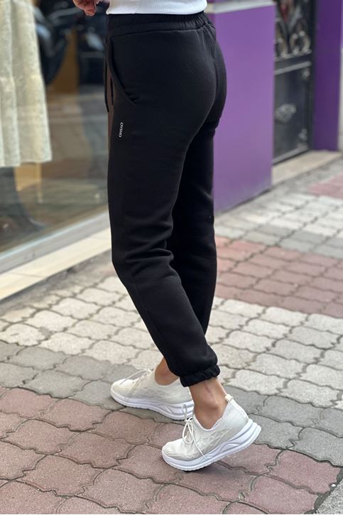 Beli Ve Paçası Lastikli Yazılı Üç İplik Eşofman Alt-Siyah