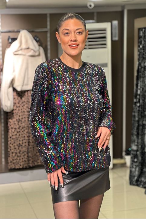 Sırtı Dekolteli Fiyonklu Pulpayet Bluz-Renkli