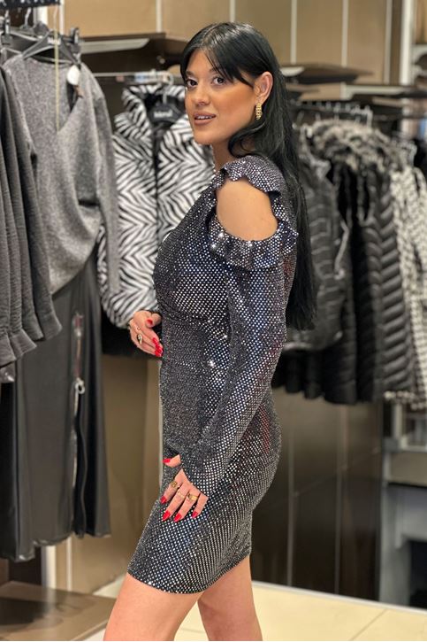 Omuzları Açık Volanlı Tamamı Taşlı Elbise-Gri