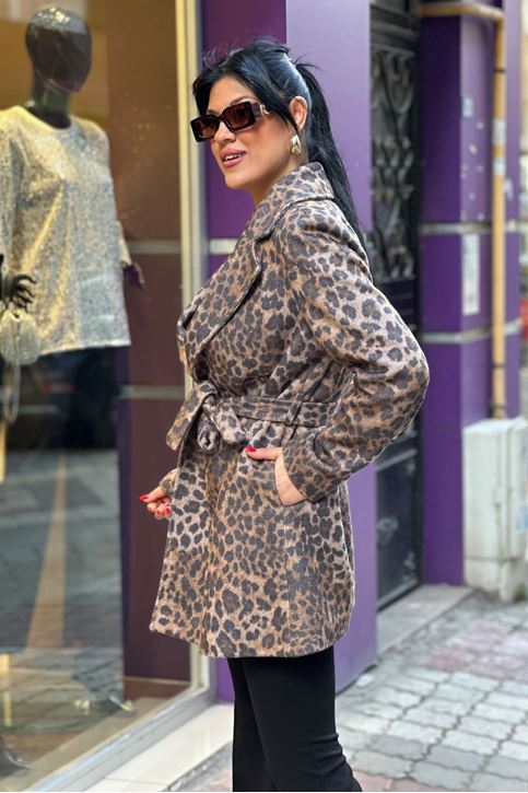 Leopar Desen İçi Astarlı Kuşaklı Kaban-Vizon