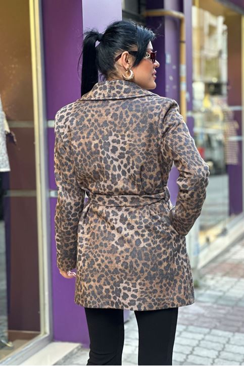 Leopar Desen İçi Astarlı Kuşaklı Kaban-Vizon