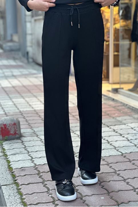 Ön Çımalı Beli Lastikli Geniş Paça Pantolon-Siyah