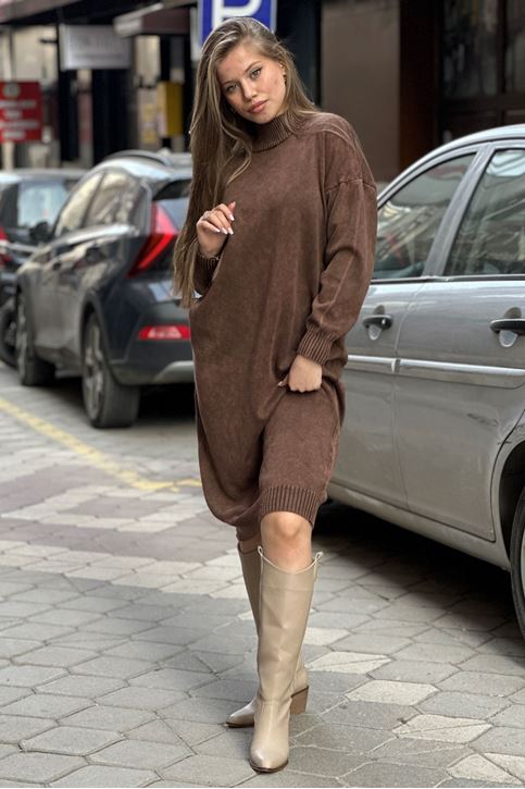 Balıkçı Yaka Yıkama Doku Salaş Triko Elbise-Kahve