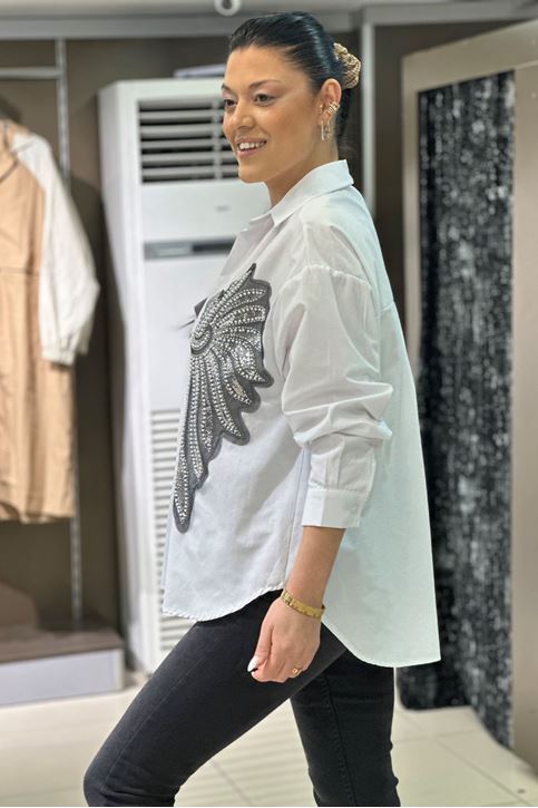 Kanat Boncuk İşlemeli Gömlek-Beyaz