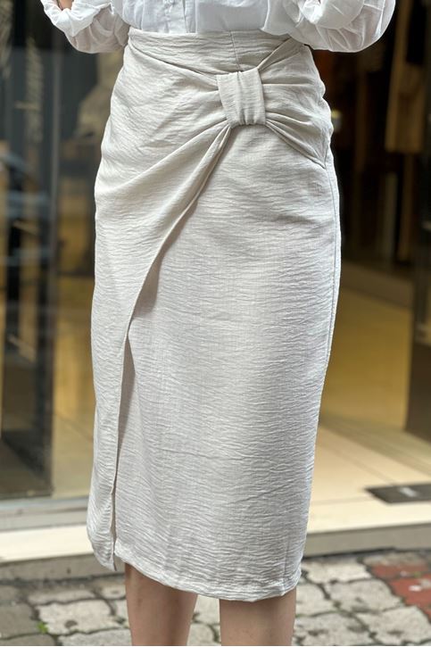 Fiyonk Detay Yırtmaçlı Keten Etek-Krem