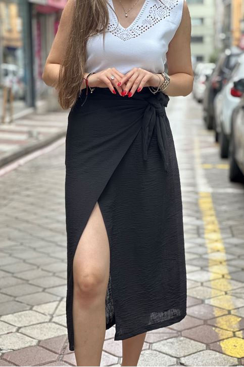 Yan Bağlamalı Yırtmaçlı Keten Etek-Siyah