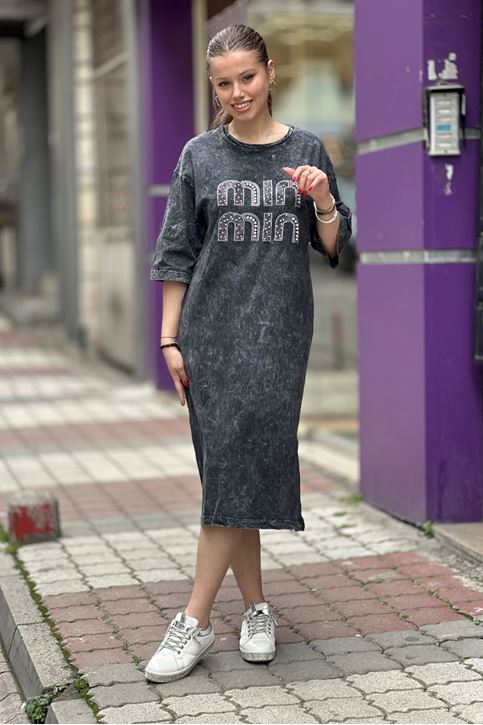 Yuvarlak Yaka Ön Min Taş Detaylı Taşlamalı Elbise-Füme