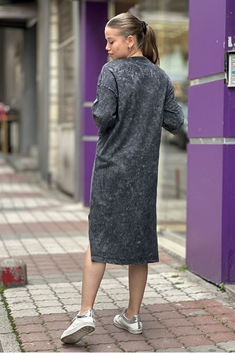 Yuvarlak Yaka Ön Min Taş Detaylı Taşlamalı Elbise-Füme