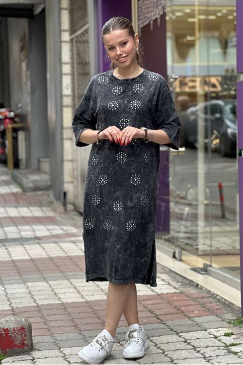 Ön Kristal Taş Baskılı Taşlamalı Yırtmaçlı Elbise-Füme