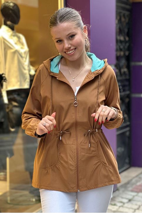 Bel Büzgü Detay Kapşonlu Yağmurluk-Taba