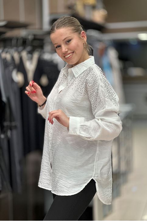 Omuzları Ve Sırtı Taş Detay Keten Salaş Gömlek-Beyaz