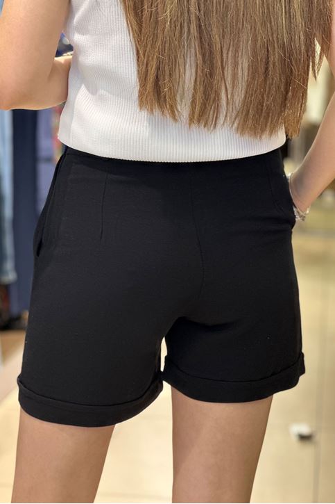 Paçası Katlamalı Keten Şort-Siyah