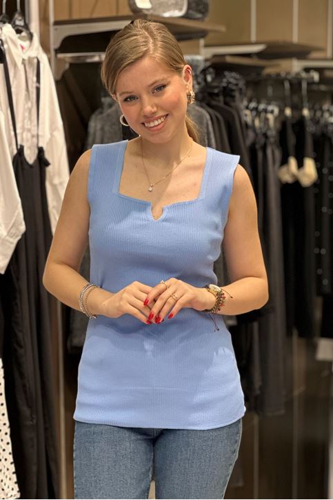 Büyük Beden Yaka Yırtmaçlı Triko Bluz-Bebemavi