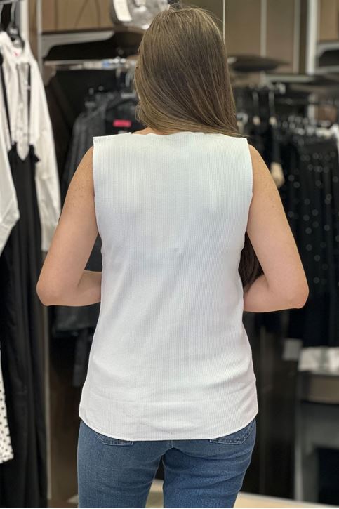 Büyük Beden Yaka Yırtmaçlı Triko Bluz-Beyaz