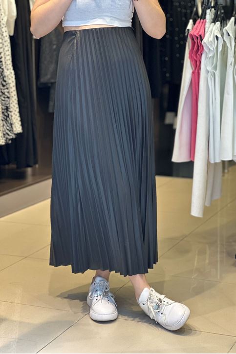 Beli Lastikli Uzun Pileli Etek-Siyah