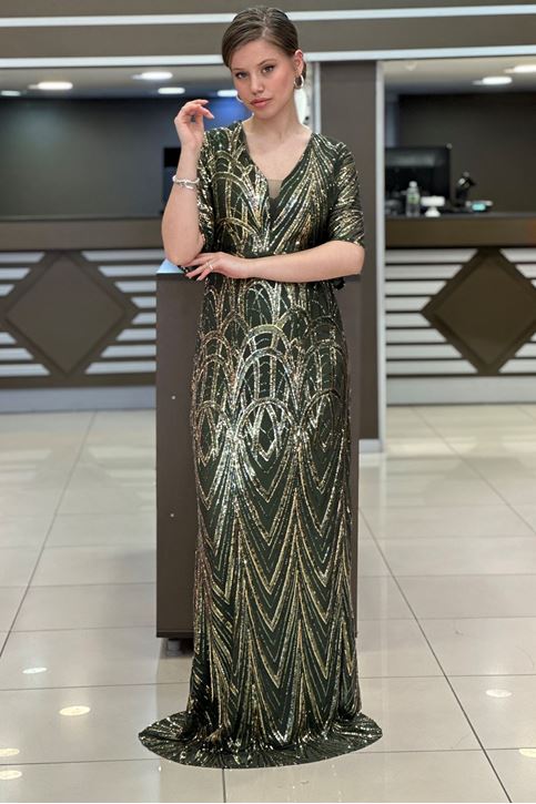 Tamamı Pulpayet Detay Ön Dekolteli Abiye-Yeşil