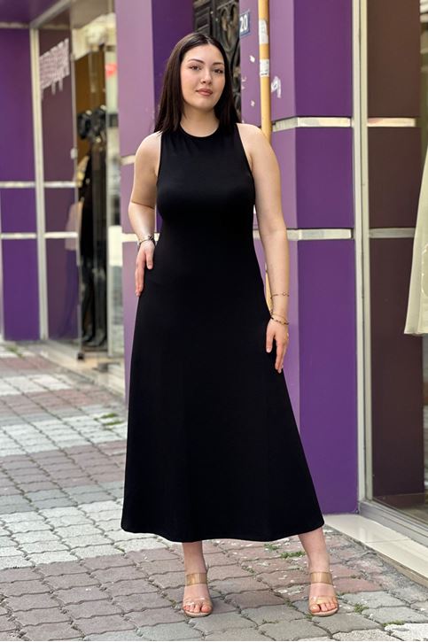 Arkası Toka Detay Midi Boy Elbise-Siyah