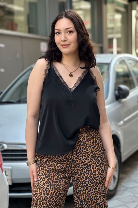 Askısı Ayarlanabilir Dantel Askılı Bluz-Siyah