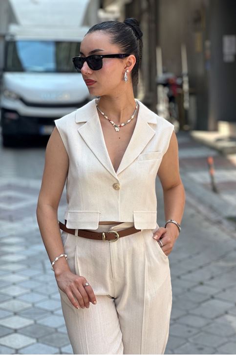 Cep Kapak Detay Gold Düğme Keten Yelek Takım-Krem