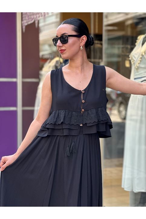 Yeleği Volan Dantel Detaylı Etekli Takım-Siyah
