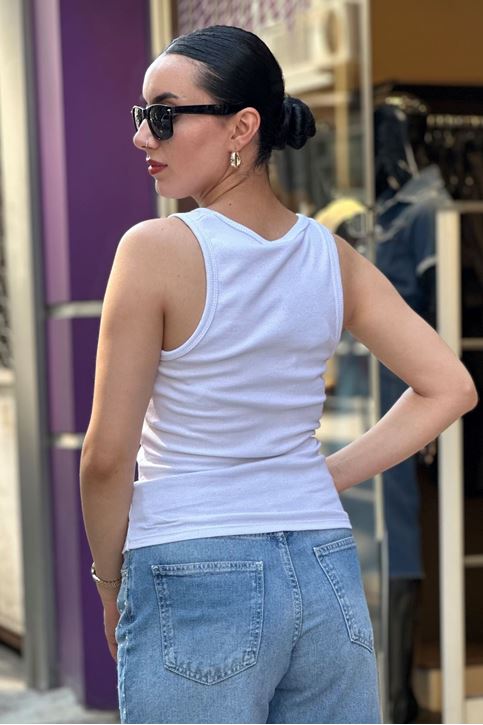 Spor Kol Ön Yazı Taş Detay Atlet-Beyaz