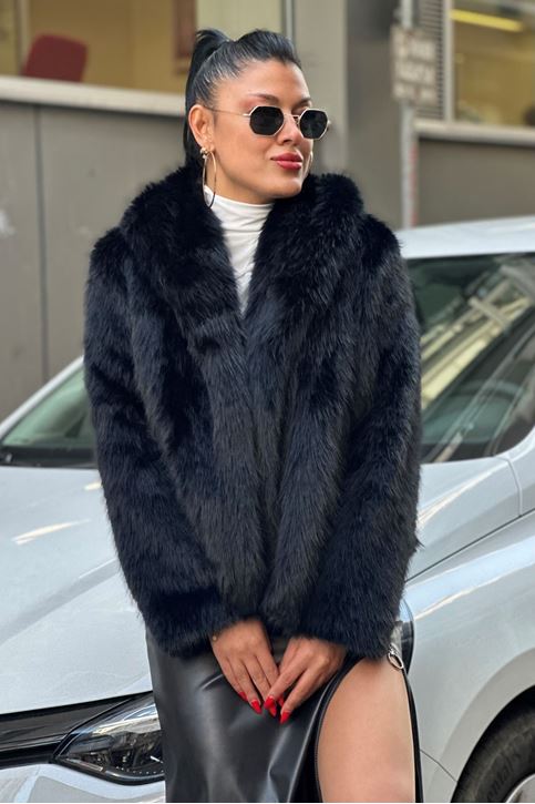 Oversize Görünüm Yakalı Kürk-Siyah