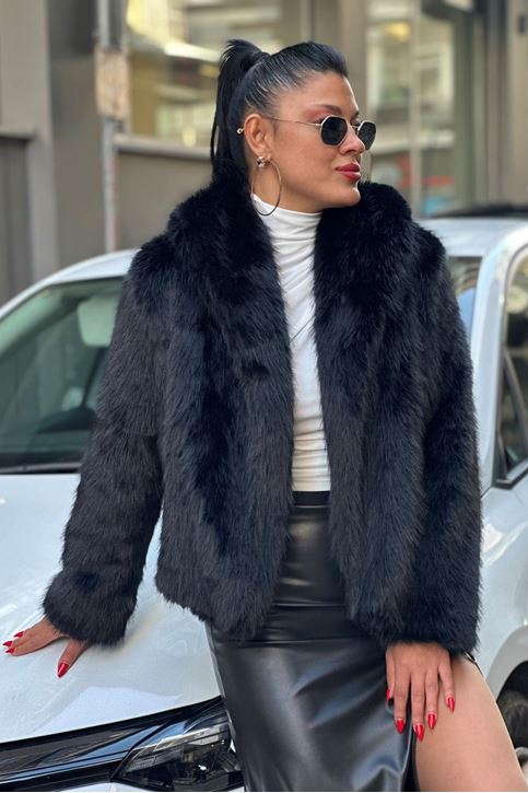 Oversize Görünüm Yakalı Kürk-Siyah
