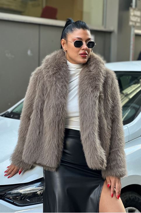 Oversize Görünüm Yakalı Kürk-Kahve