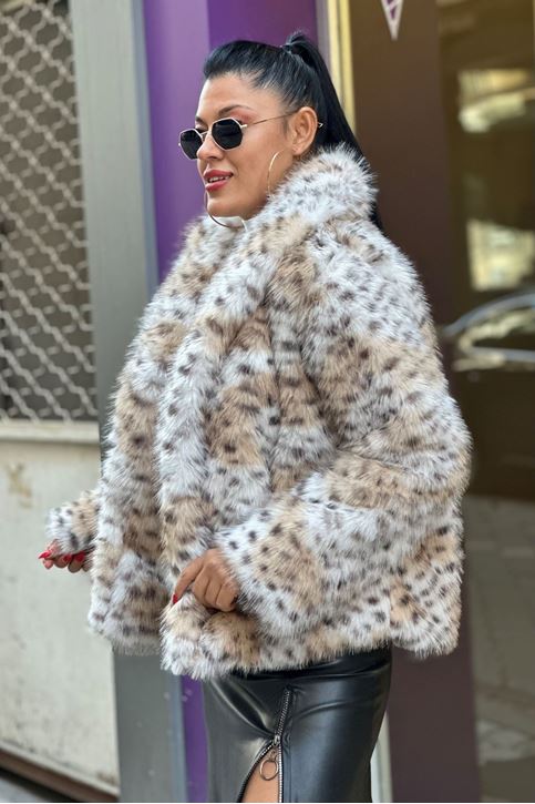 Oversize Görünüm Yakalı Leopar Kürk-Krem