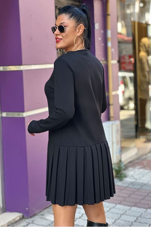 Çelik Düğme Detaylı Pileli Elbise-Siyah