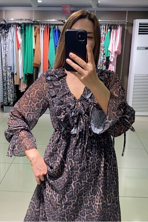 Yakası Volanlı Leopar Desen Midi Boy Elbise-Vizon