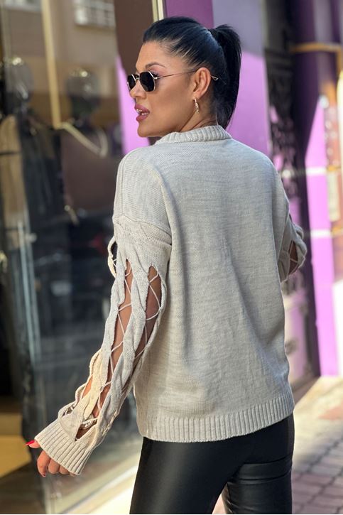 Kol Örgü Detay Ön Pencereli Triko Kazak-Krem