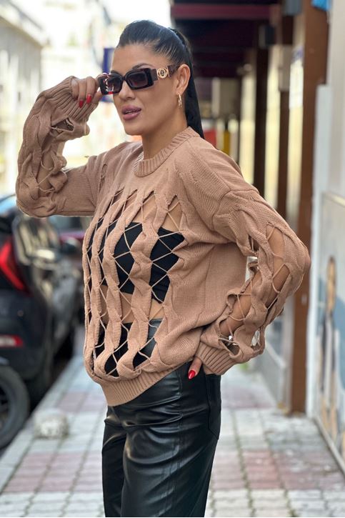 Kol Örgü Detay Ön Pencereli Triko Kazak-Taba