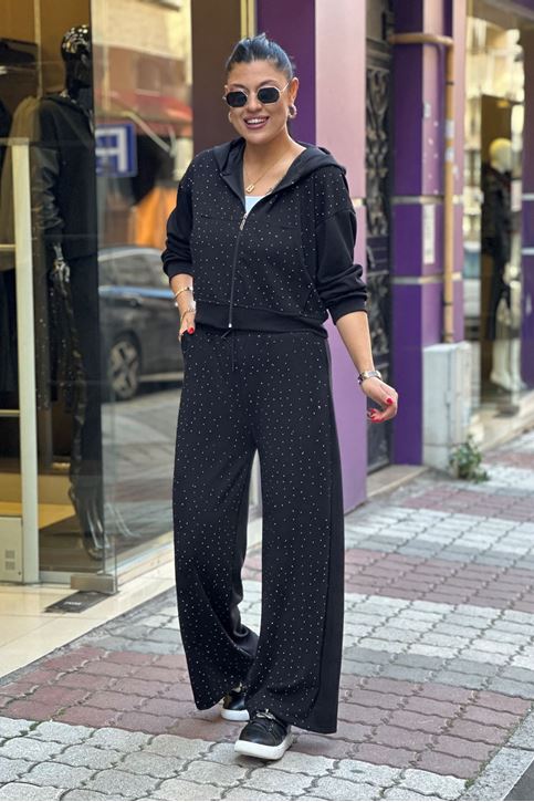 Ön Tamamen Taş Detay Bol Paça İkili Takım-Siyah