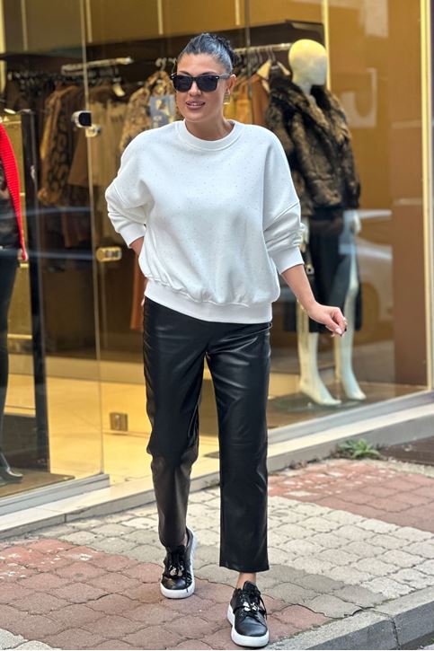 Tamamı Taş Üç İplik Şardonlu Sweatshirt-Beyaz