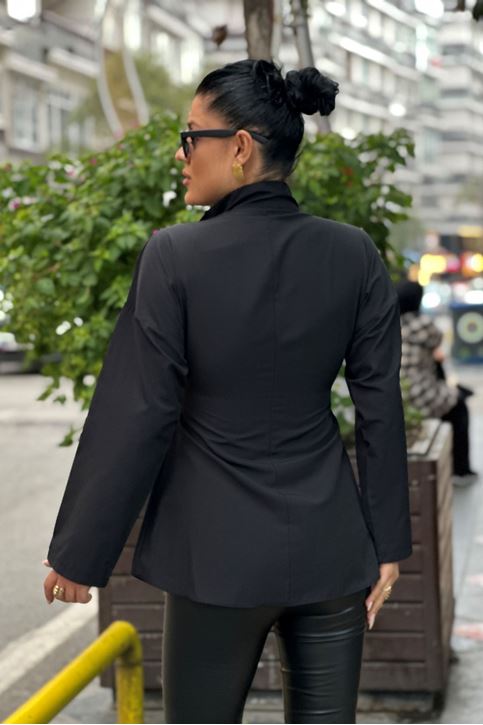 Bel Oturmalı Ön Fermuarlı Gömlek-Siyah