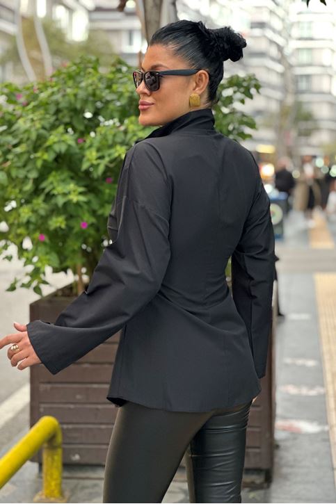 Bel Oturmalı Ön Fermuarlı Gömlek-Siyah